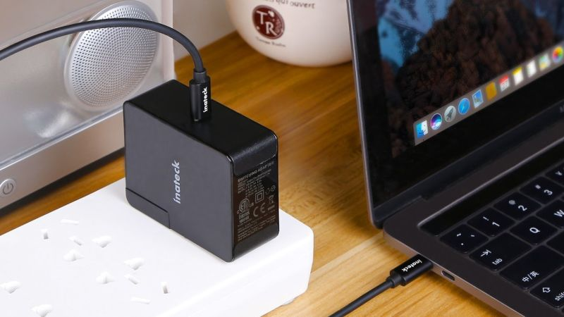 Cargador USB-C Inateck 45W, $25 con código GT2ZZVWT